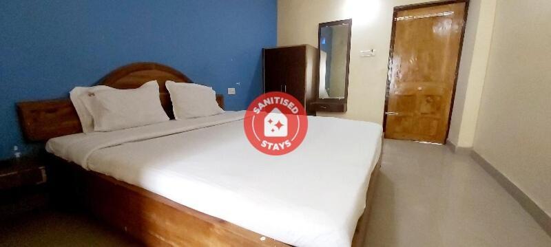 Spot On 80624 Hotel Niladri Complex Puri Zewnętrze zdjęcie