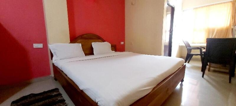 Spot On 80624 Hotel Niladri Complex Puri Zewnętrze zdjęcie